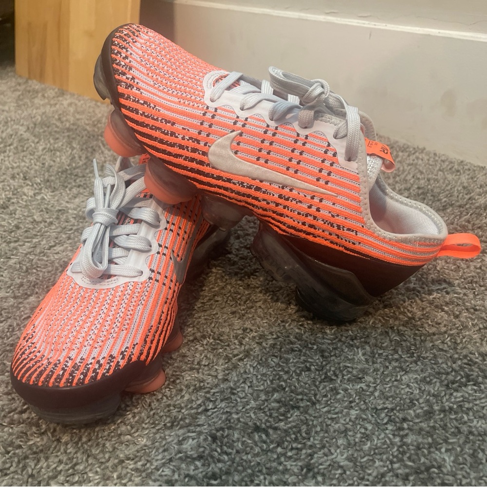 Nike Air VaporMax Flyknit 3 Bright Mango